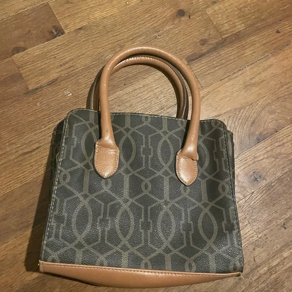 Dark Patterned Handbag with Brown details. - Picture 2 of 3